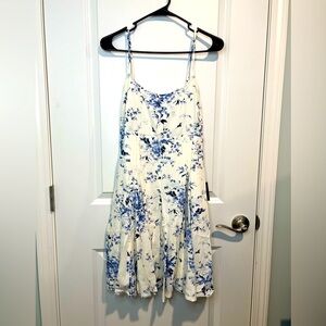 Lulu’s Garden Bloom Blue and White Floral Ruffled Shift Dress